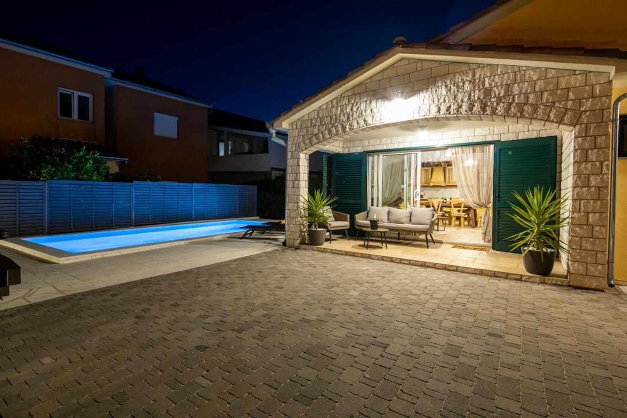 Villa A&A Biograd Na Moru Zewnętrze zdjęcie